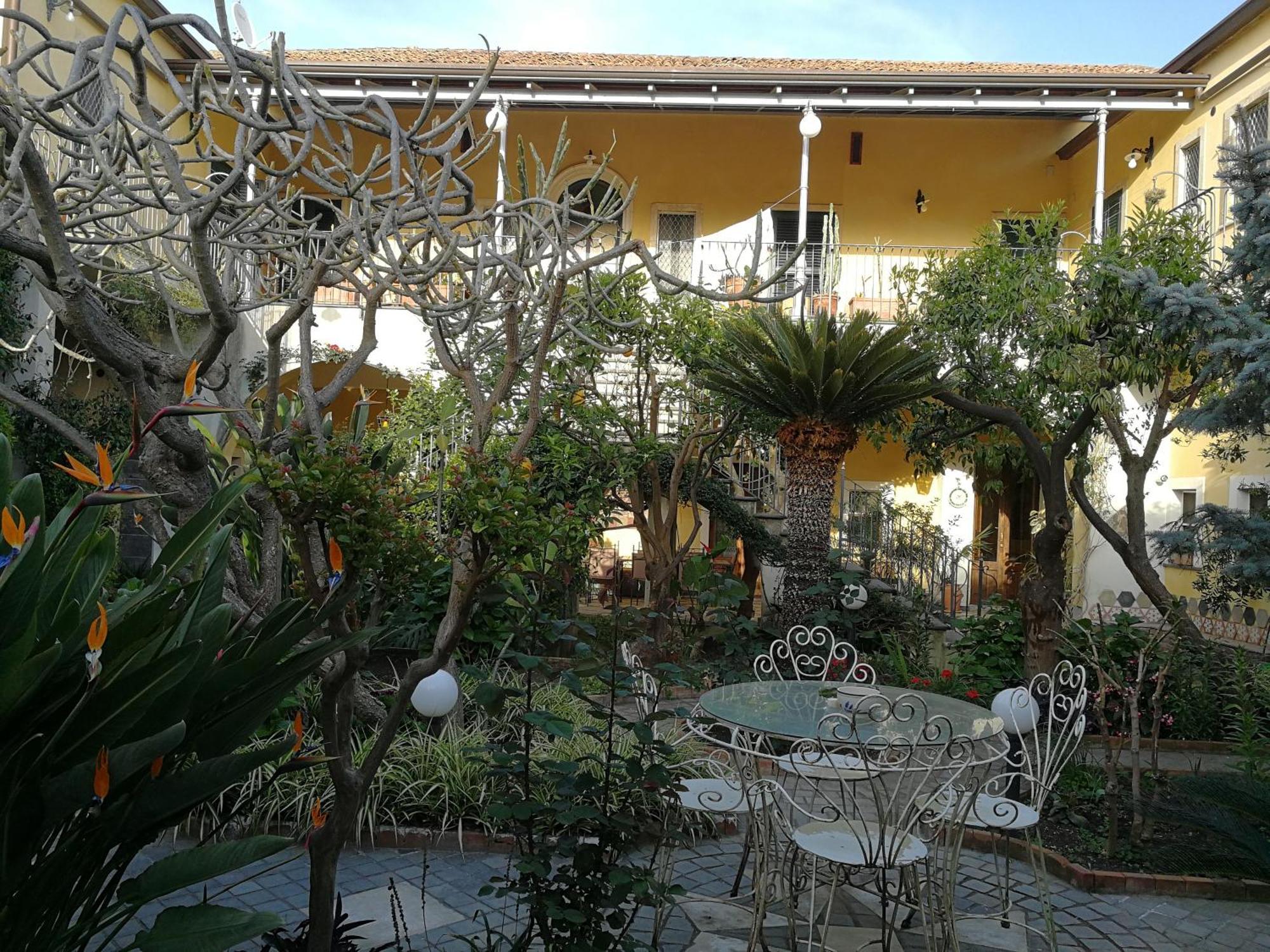 La Baronessa B&B リポスト エクステリア 写真